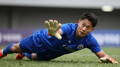 A 4-0 loss at Blackpool leaves Peterborough United 13th in League One, having conceded three goals in their opening two...