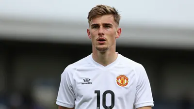 Peterborough United Sign Ethan Williams from Manchester United
